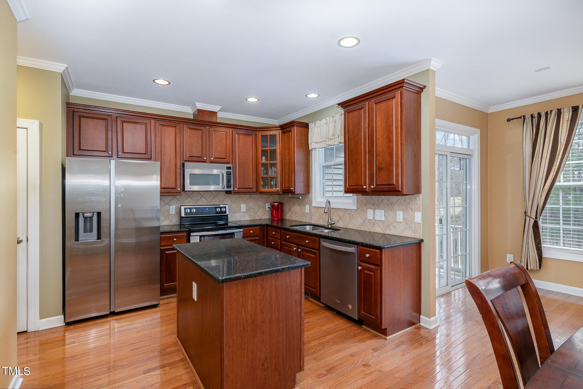 4020 Abbey Park Way Raleigh, NC 27612 - Photo 5 of 27 Kitchen