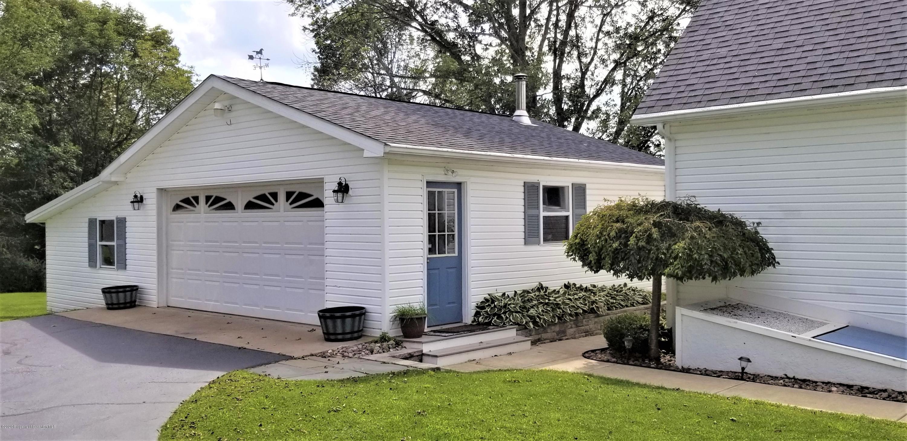 179 Lewis Lake Road Union Dale, PA 18470 - Photo 3 of 25 Gallery Image 3