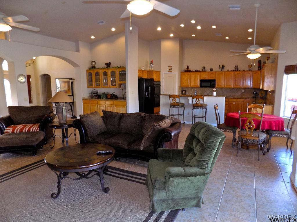 2225 East Corwin Road Bullhead City, AZ 86442 - Photo 7 of 15