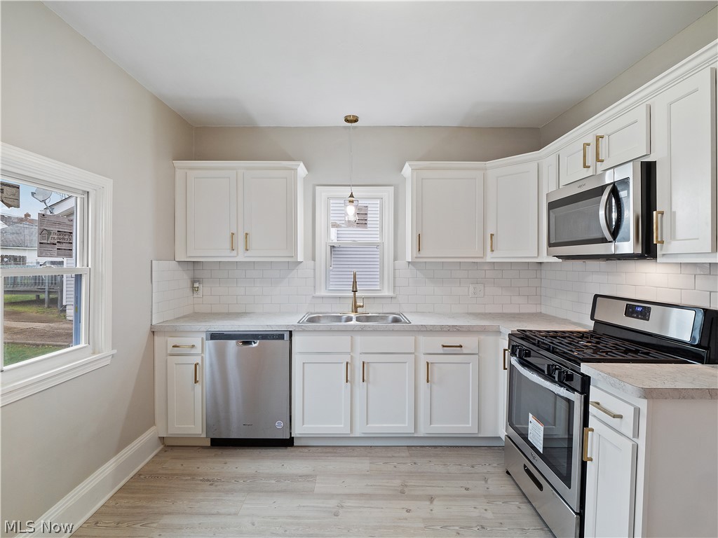 4710 Birchwood Road Cleveland, OH 44125 - Photo 12 of 31