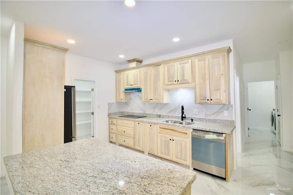 3810 Tower Road Edinburg, TX 78542 - Photo 5 of 25
