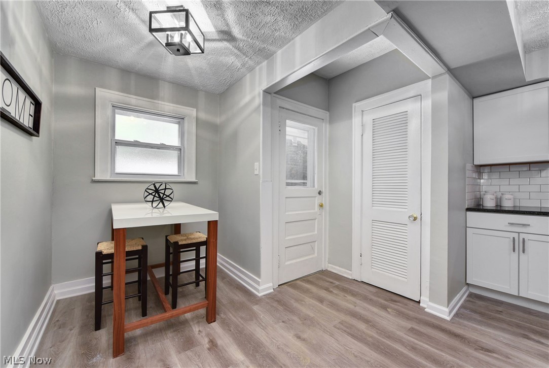3808 Summit Park Road Cleveland Heights, OH 44121 - Photo 12 of 27