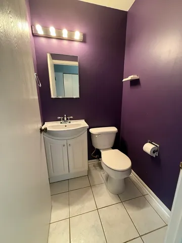 $2,380 | 303 College Crossing, Rolling Meadows, IL 60008