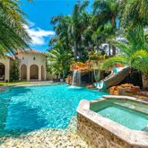 $4,000,000 | 3400 Pine Tree Drive, Miami Beach, FL 33140