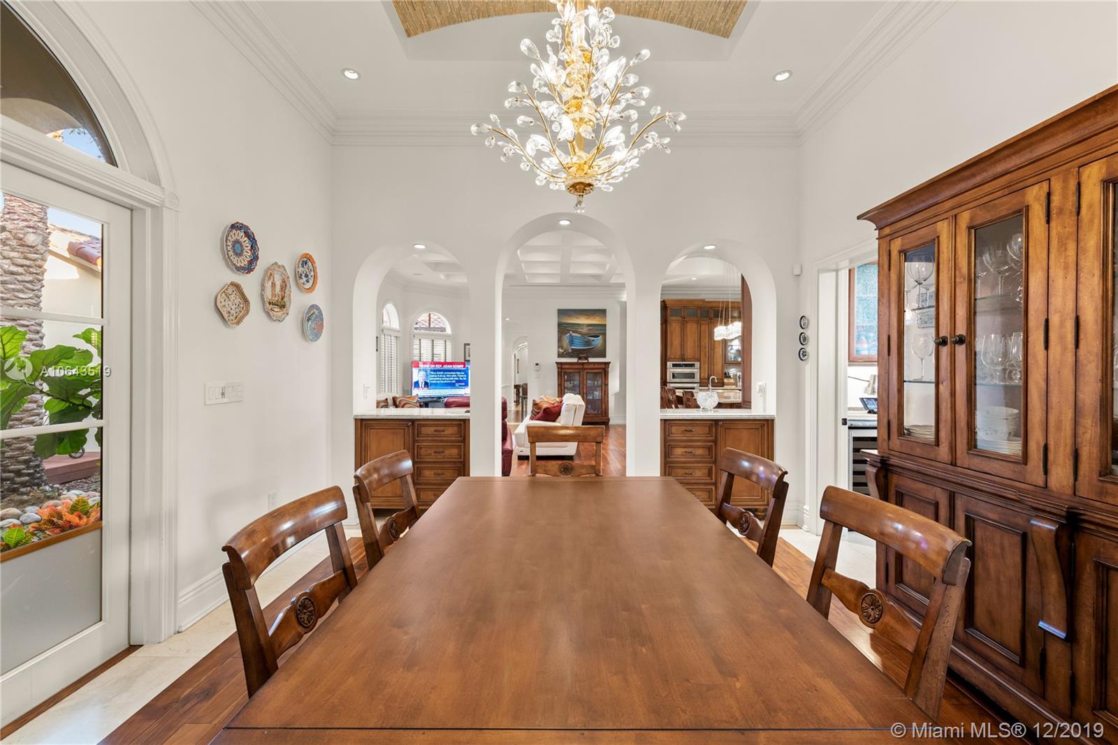 3400 Pine Tree Drive Miami Beach, FL 33140 - Photo 14 of 52