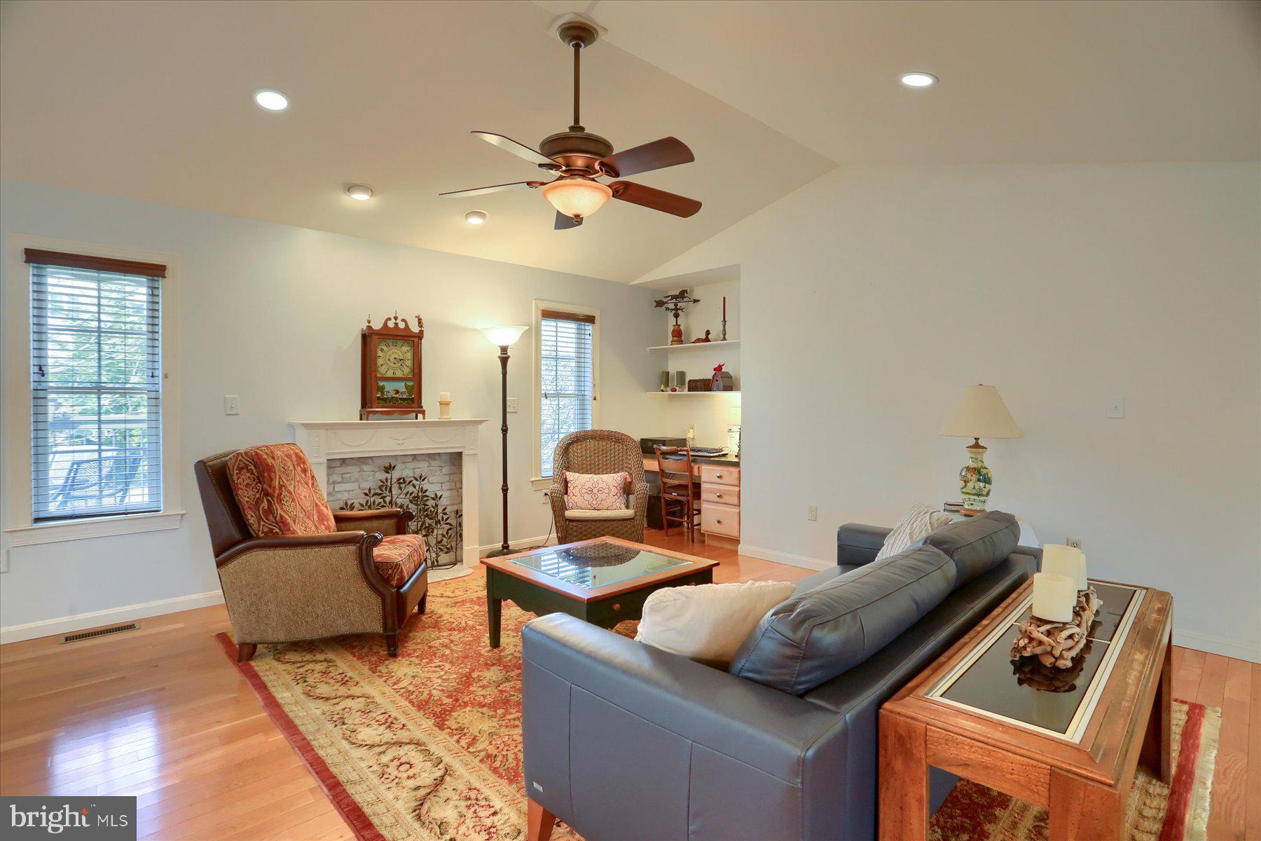 5996 Three Rivers Drive Harrisburg, PA 17112 - Photo 8 of 34 Gallery Image 8