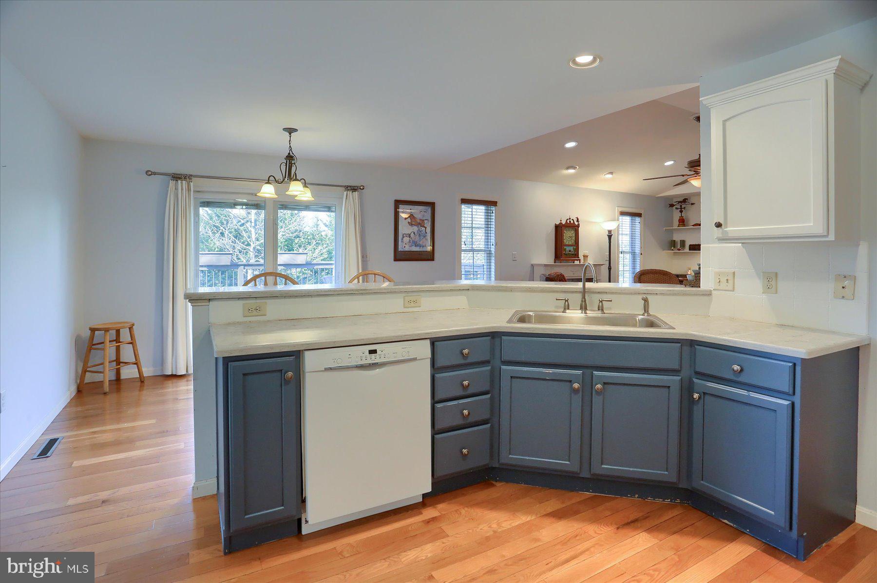5996 Three Rivers Drive Harrisburg, PA 17112 - Photo 9 of 34 Gallery Image 9