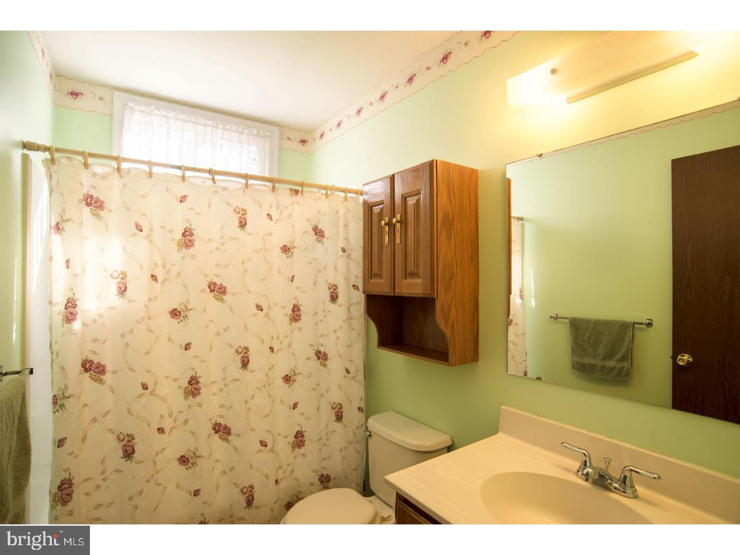 1036 Rill Road Reading, PA 19606 - Photo 16 of 21 Bathroom