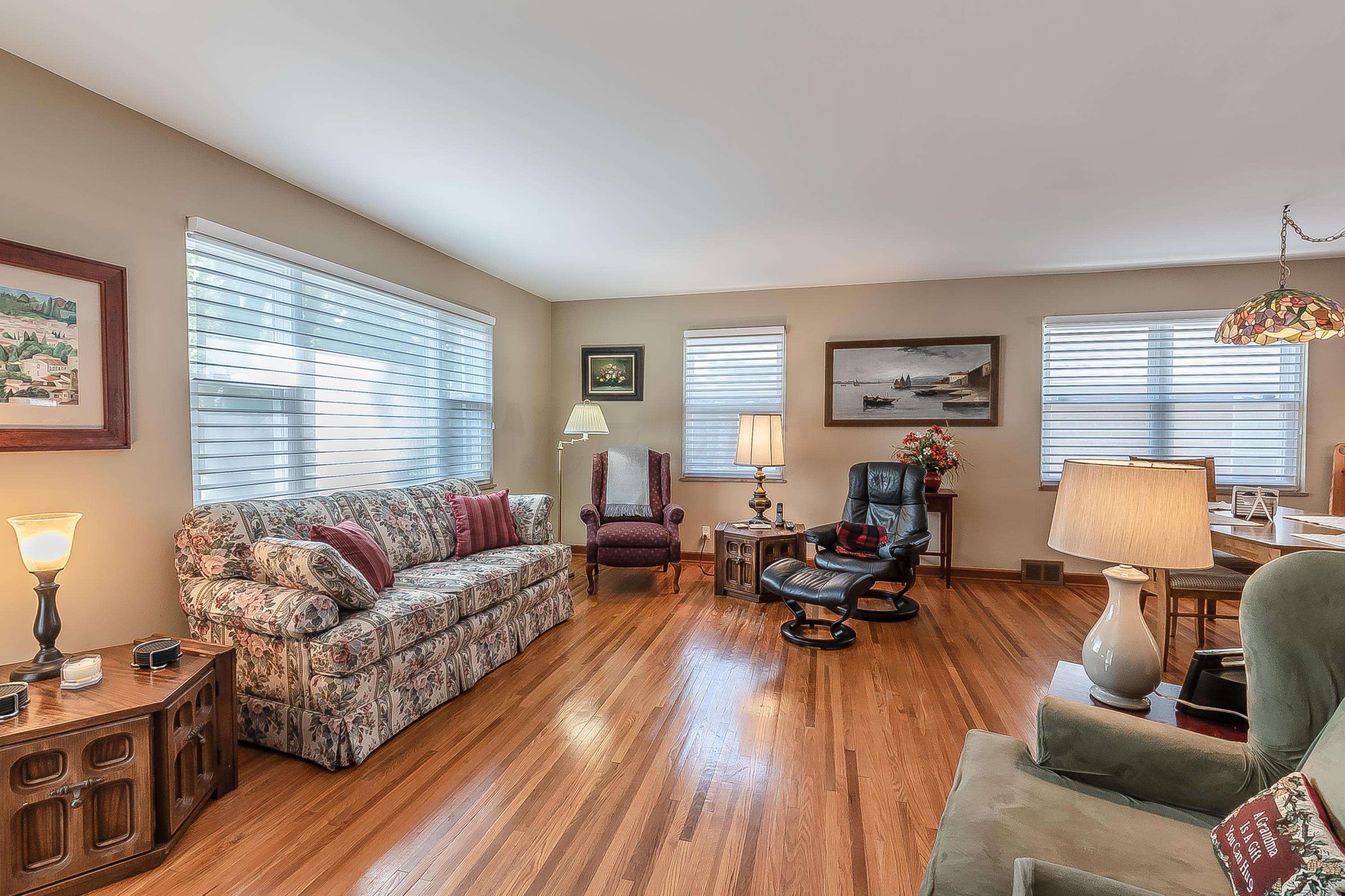 232 East Dunedin Road Columbus, OH 43214 - Photo 11 of 35 Gallery Image 11