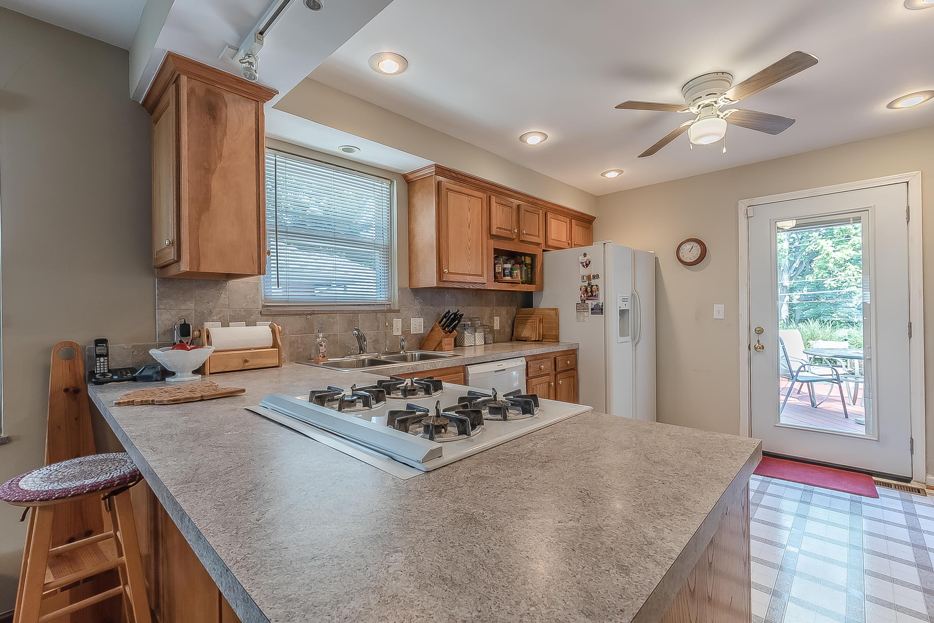 232 East Dunedin Road Columbus, OH 43214 - Photo 15 of 35 Gallery Image 15