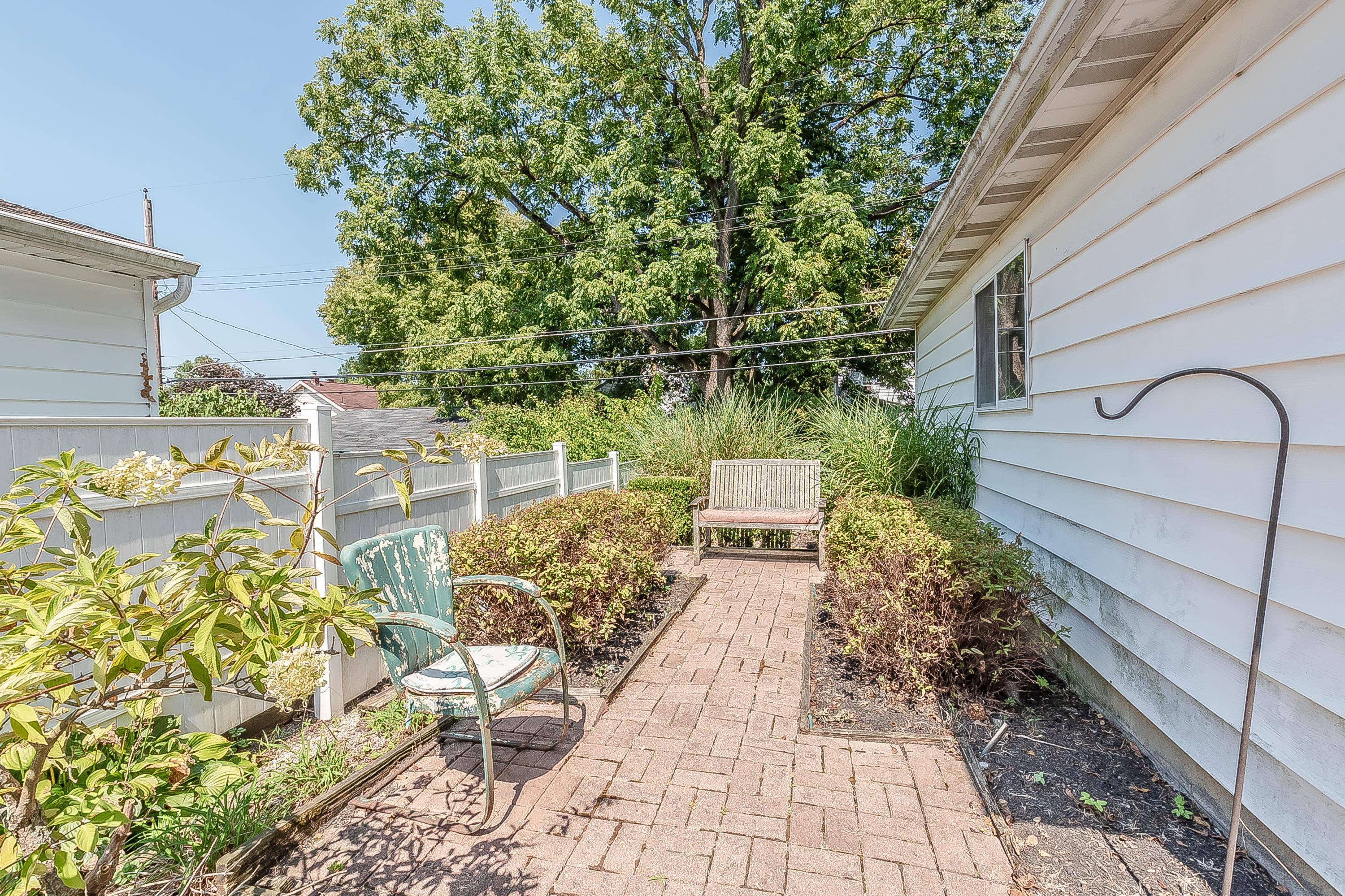 232 East Dunedin Road Columbus, OH 43214 - Photo 29 of 35 Gallery Image 29