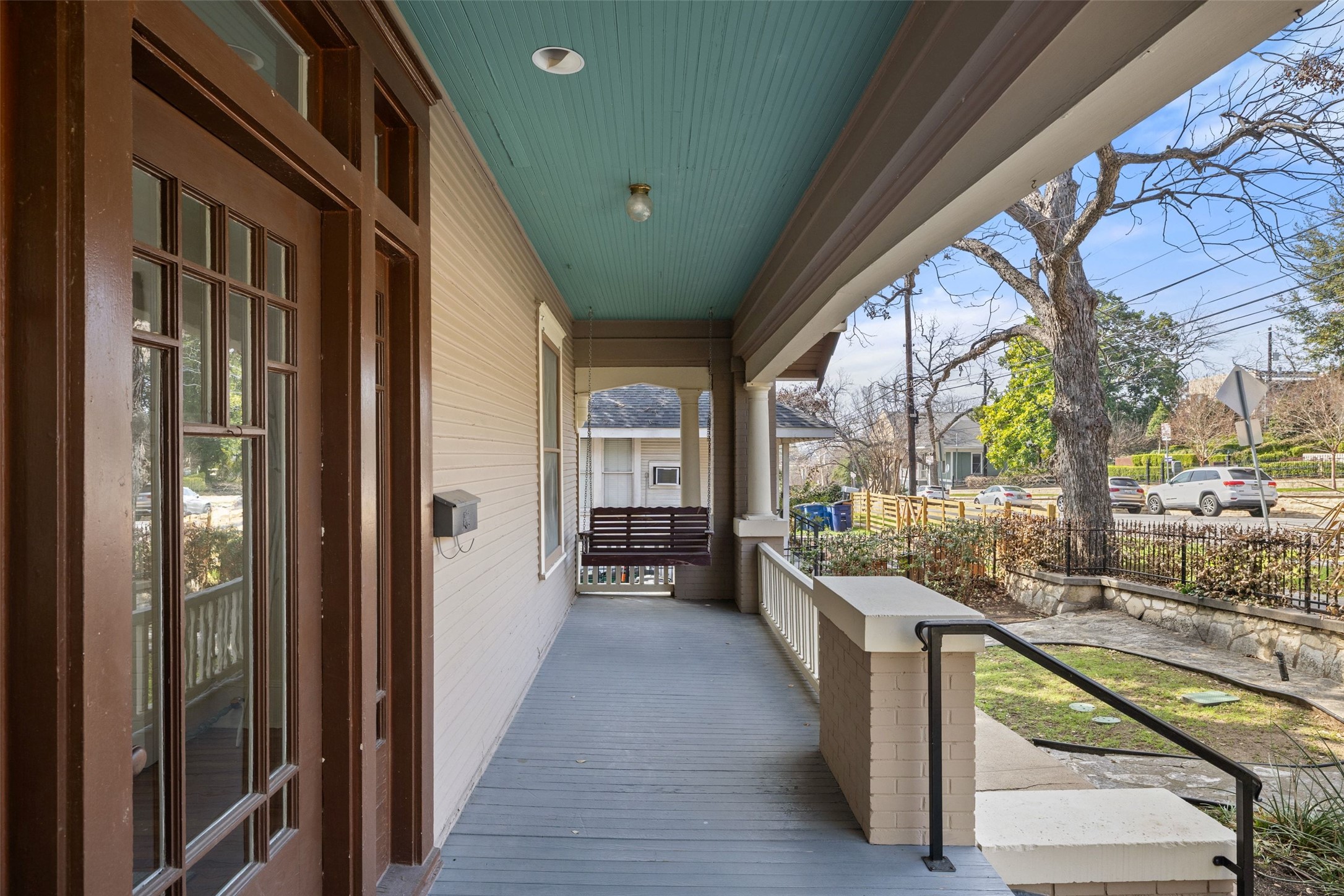 613 Baylor Street Austin, TX 78703 - Photo 2 of 40 a view of a house with a porch