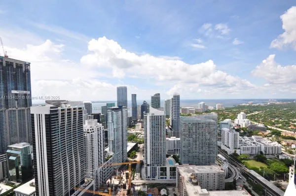$5,600 | Brickell, Miami, FL 33130