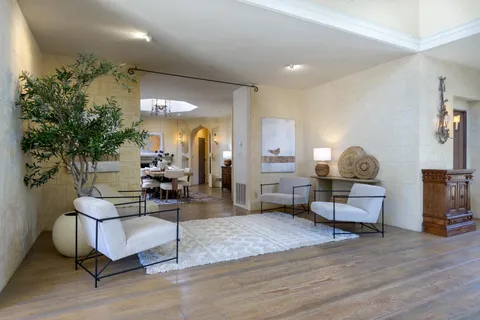 $3,995,000 | 2899 Hidden Valley Lane, Montecito, CA 93108