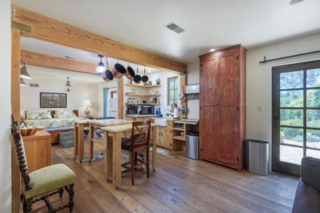 $3,995,000 | 2899 Hidden Valley Lane, Montecito, CA 93108