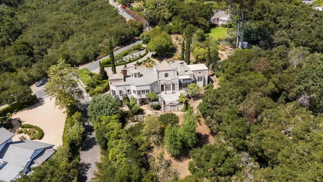 $3,995,000 | 2899 Hidden Valley Lane, Montecito, CA 93108