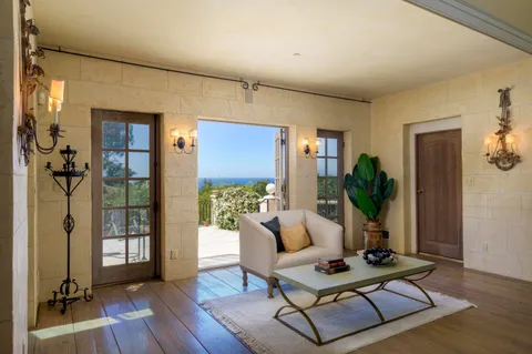 $3,995,000 | 2899 Hidden Valley Lane, Montecito, CA 93108