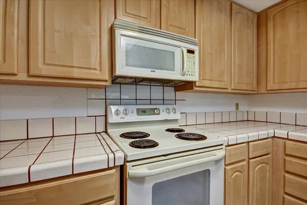 $649,000 | 70 Keever Court, San Jose, CA 95127
