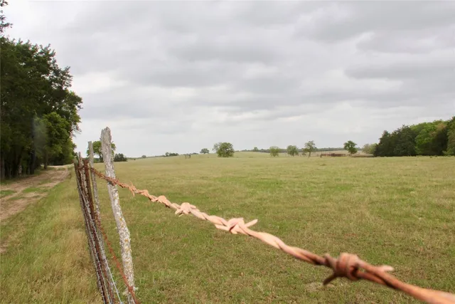 $1,700,000 | 0 Edmonson, McDade, TX 78650