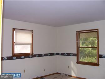 326-320 Street Road Cochranville, PA 19330 - Photo 8 of 12 Gallery Image 8