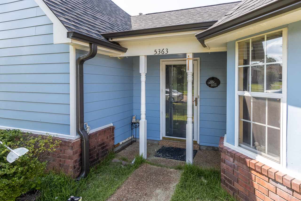 5363 Ragan Ridge Drive Memphis, TN 38141 - Photo 2 of 8 Gallery Image 2