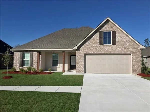 $2,100 | 39615 Fairhope Drive, Ponchatoula, LA 70454