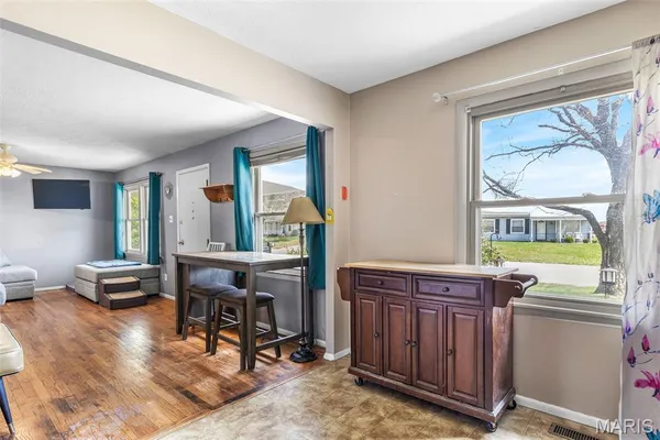 $240,000 | 24 Belmont Drive, St. Peters, MO 63376