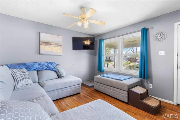 $240,000 | 24 Belmont Drive, St. Peters, MO 63376