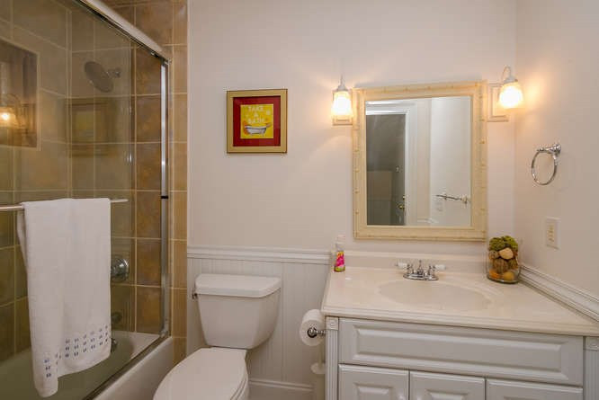 208 Steeple Ridge Road Aiken, SC 29803 - Photo 31 of 42 Extra full Bathroom