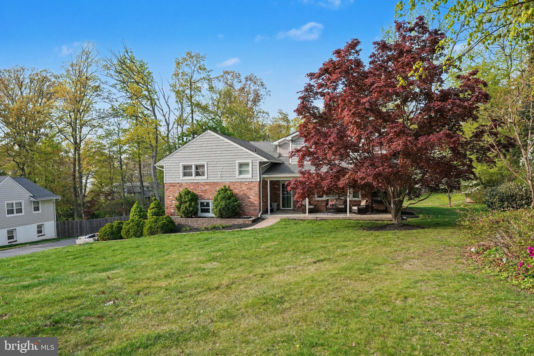 443 Woodcrest Road Wayne, PA 19087 - Photo 2 of 63 Gallery Image 2
