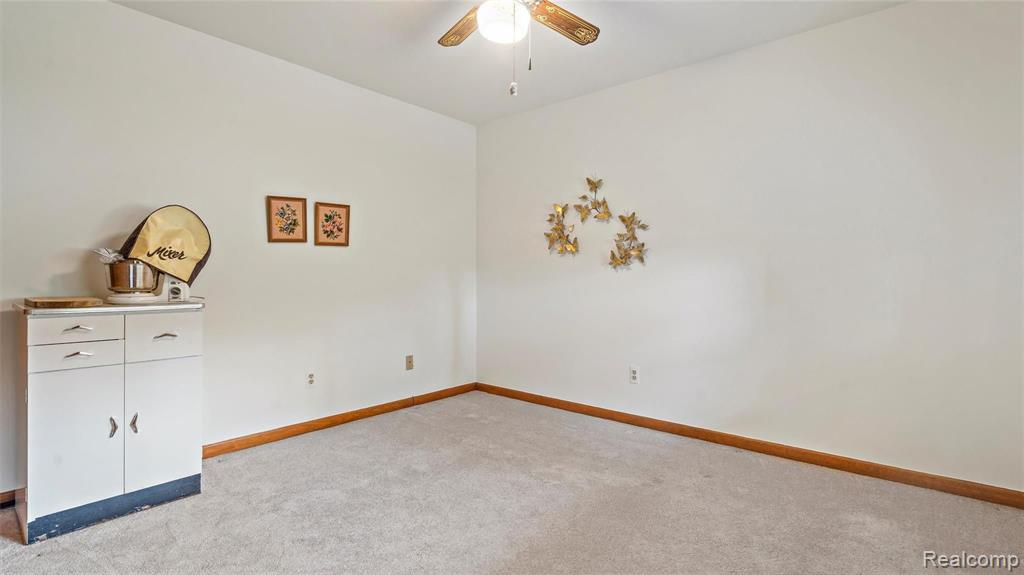 918 Wexford Way Rochester Hills, MI 48307 - Photo 10 of 22
