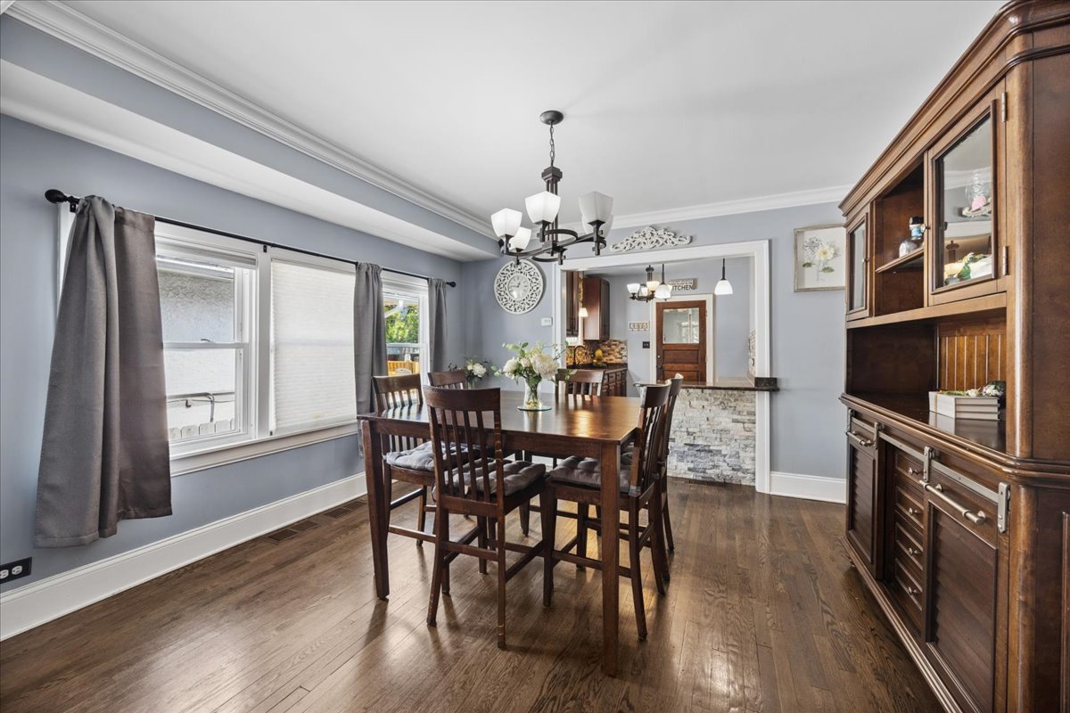 1602 St Charles Road Maywood, IL 60153 - Photo 9 of 19 Gallery Image 9