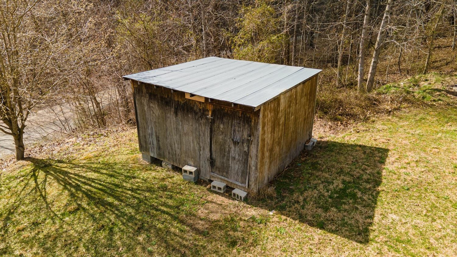 270 Roy Cox Road Manchester, KY 40962 - Photo 18 of 59 Photo 20
