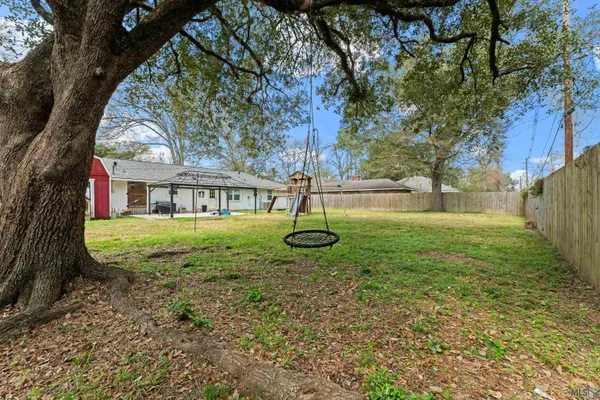 $260,000 | 375 Sherwood Forest Boulevard, Baton Rouge, LA 70815