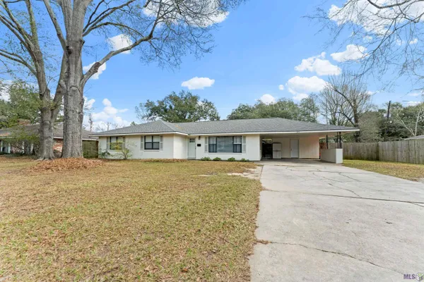 $260,000 | 375 Sherwood Forest Boulevard, Baton Rouge, LA 70815