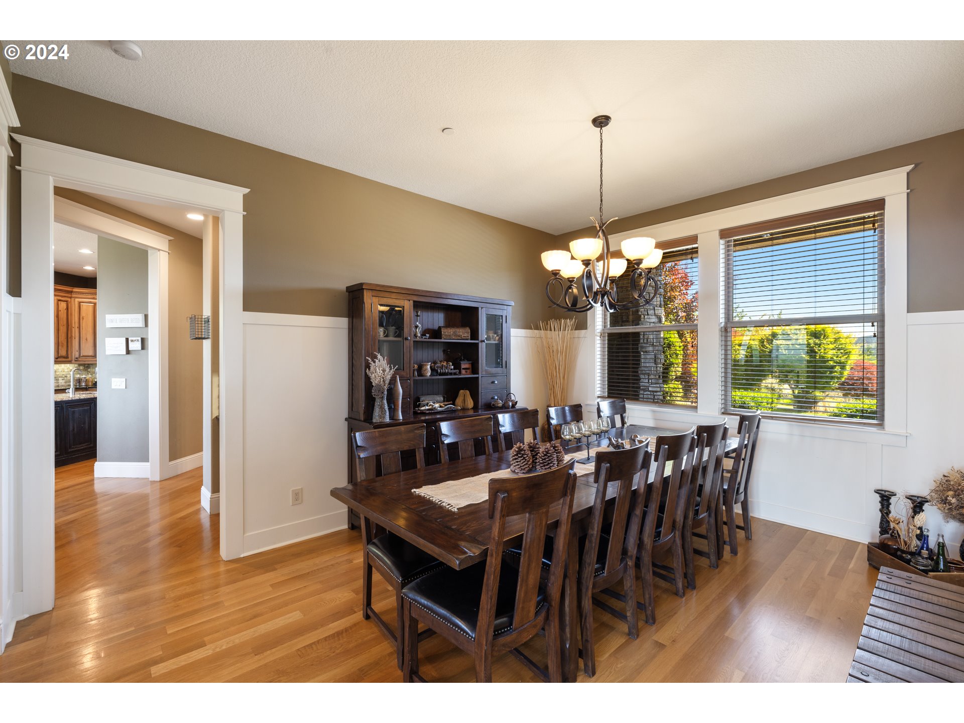 31155 Southwest Laurelview Road Hillsboro, OR 97123 - Photo 13 of 48