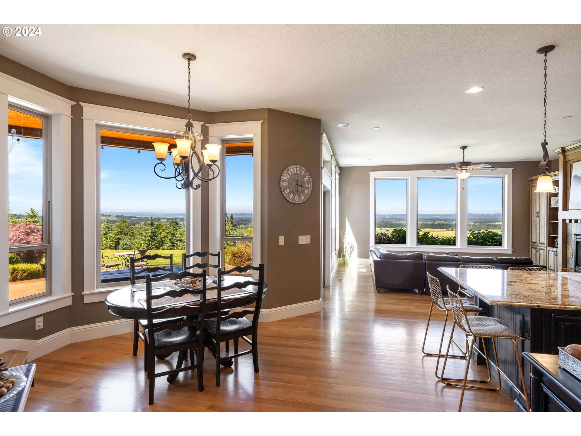 31155 Southwest Laurelview Road Hillsboro, OR 97123 - Photo 23 of 48