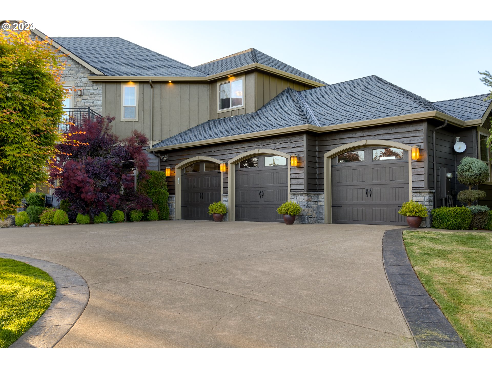 31155 Southwest Laurelview Road Hillsboro, OR 97123 - Photo 8 of 48