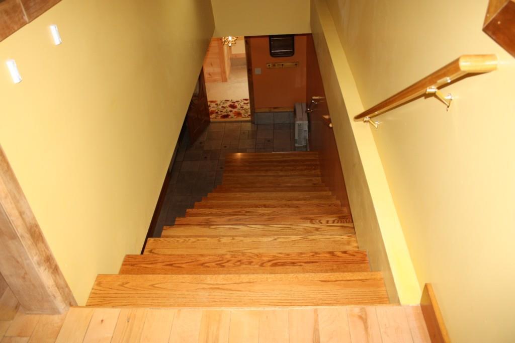 27 Malloy Road Turner, ME 04282 - Photo 21 of 28 Oak Staircase