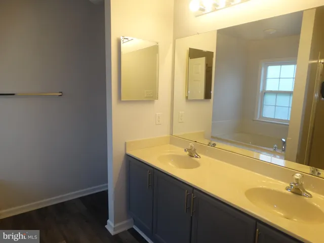 a view of walk in closet