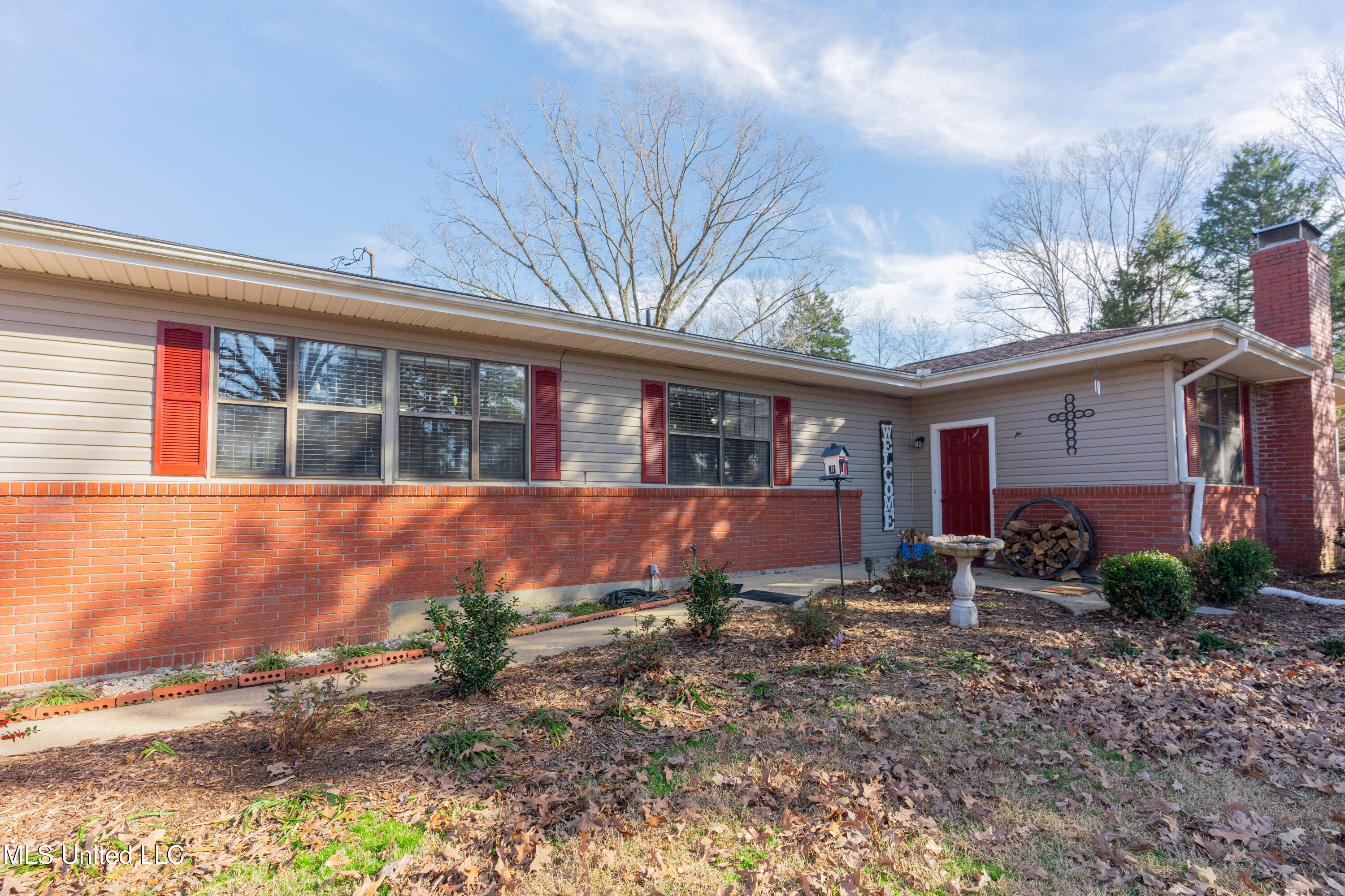 14852 Dry Grove Road Raymond, MS 39154 - Photo 4 of 62 4-Front