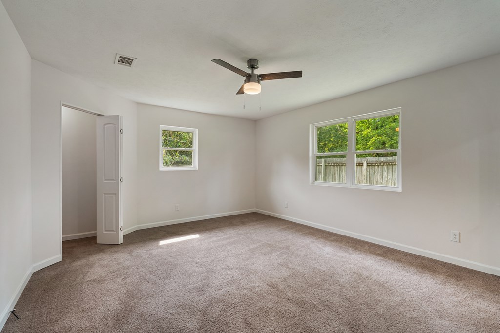 19 McCoy Road Seale, AL 36875 - Photo 14 of 31