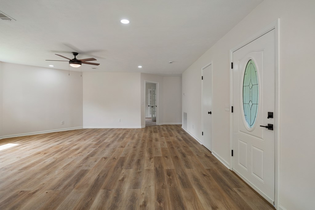 19 McCoy Road Seale, AL 36875 - Photo 6 of 31