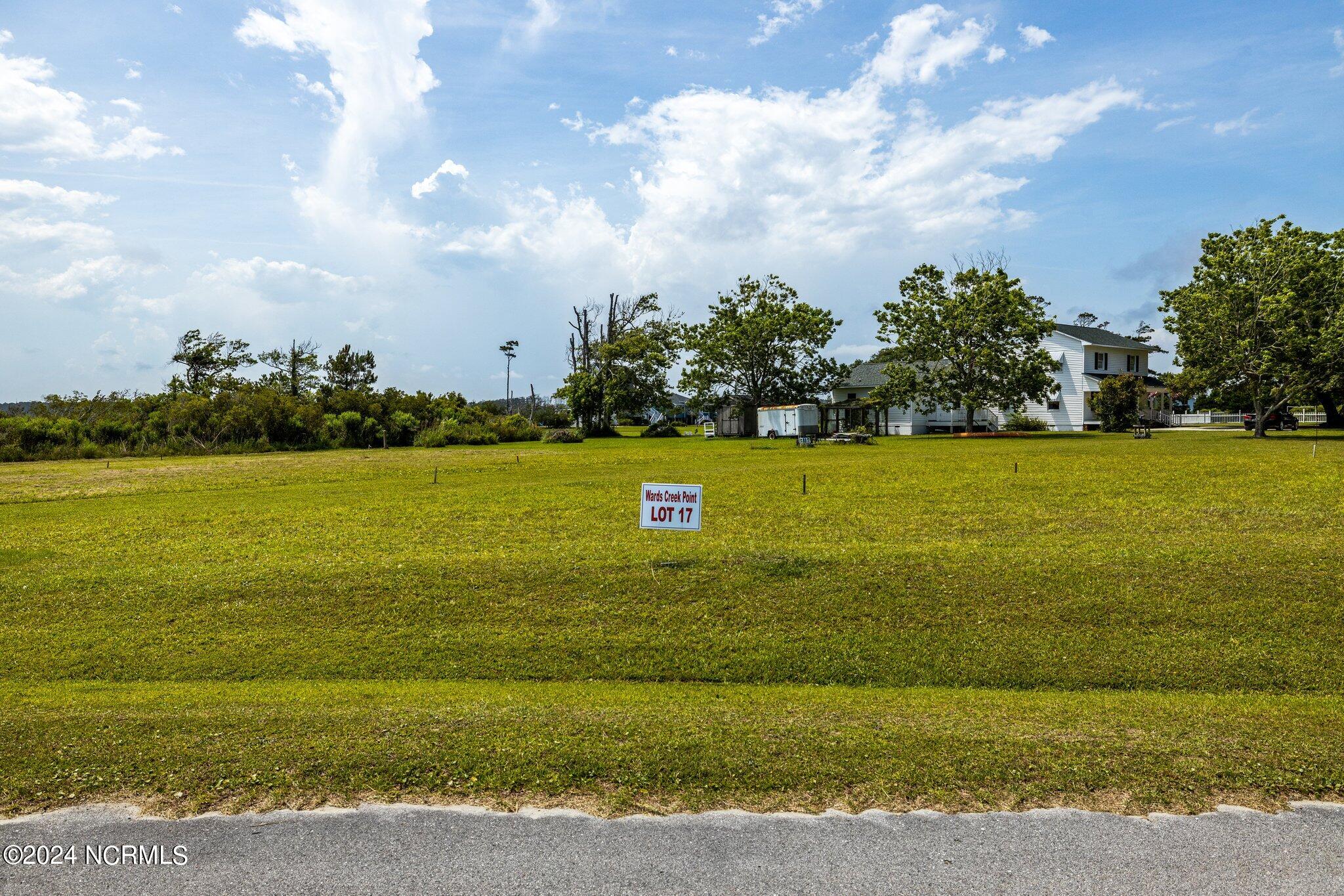 324 Anson Road Beaufort, NC 28516 - Photo 4 of 7 Lot 17 street view