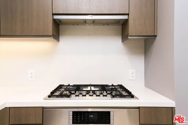 $3,150 | 889 Francisco Street, Unit 3201, Los Angeles, CA 90017