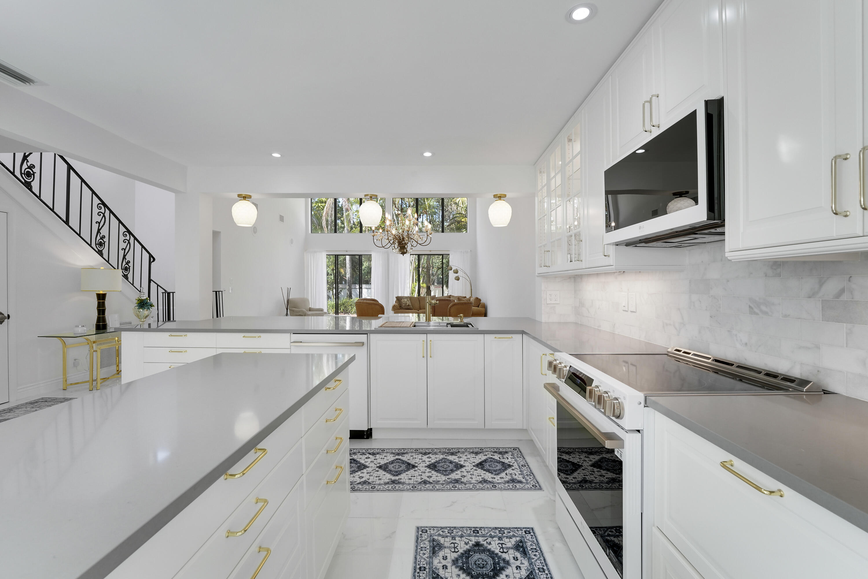22508 Caravelle Circle, Unit 22508 Boca Raton, FL 33433 - Photo 13 of 46 Kitchen-4