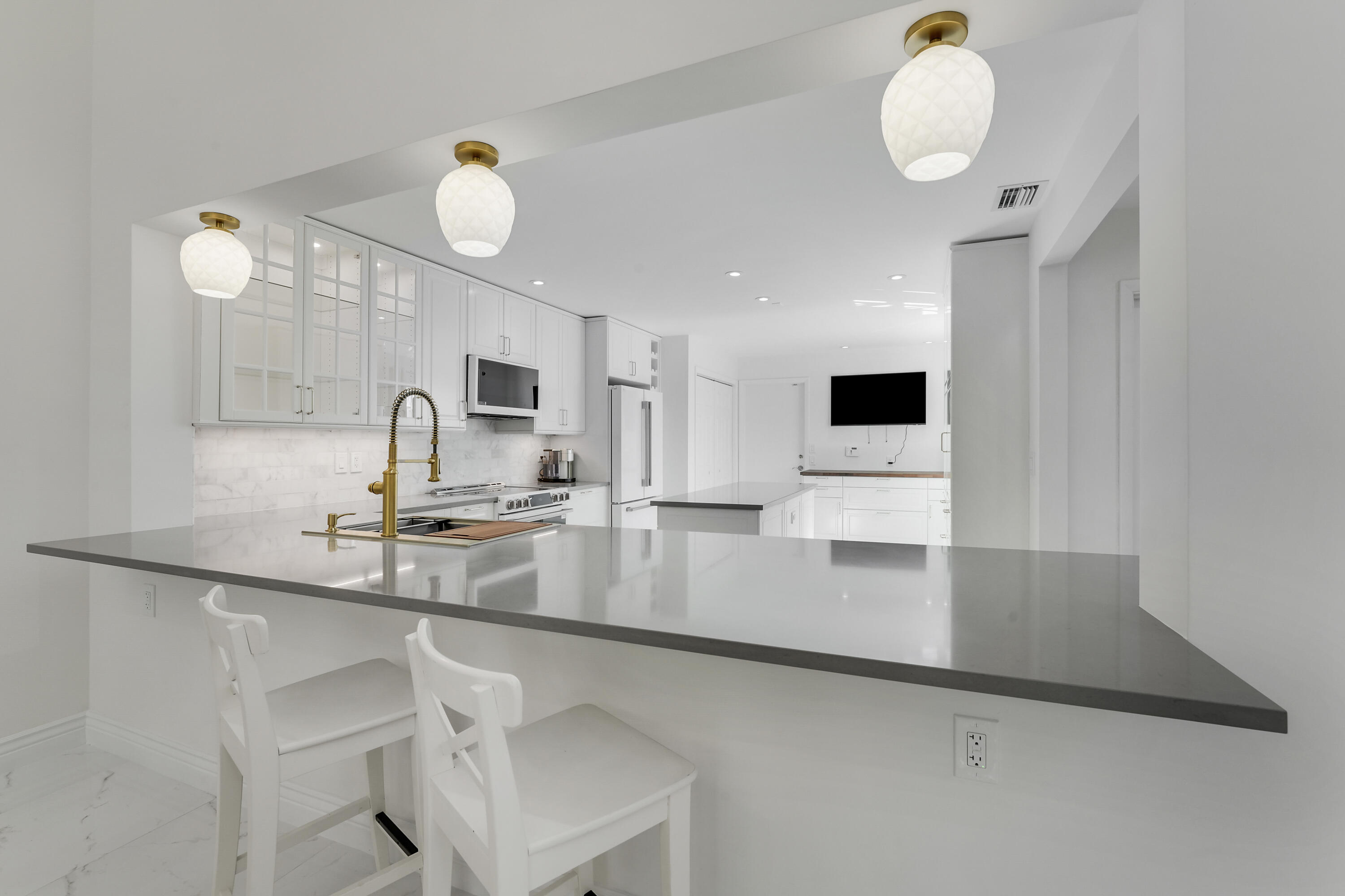 22508 Caravelle Circle, Unit 22508 Boca Raton, FL 33433 - Photo 14 of 46 Kitchen-5
