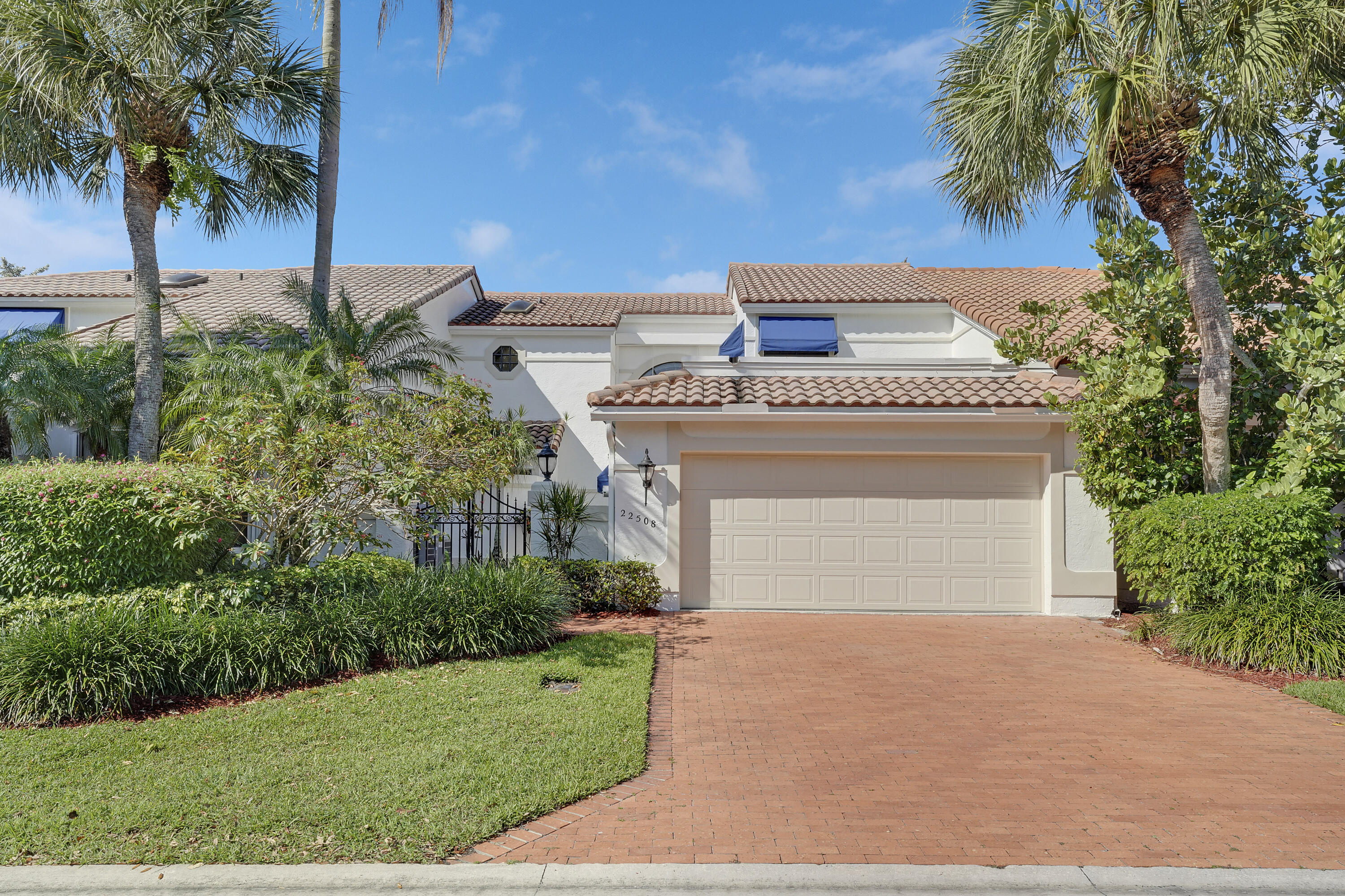 22508 Caravelle Circle, Unit 22508 Boca Raton, FL 33433 - Photo 2 of 46 Front