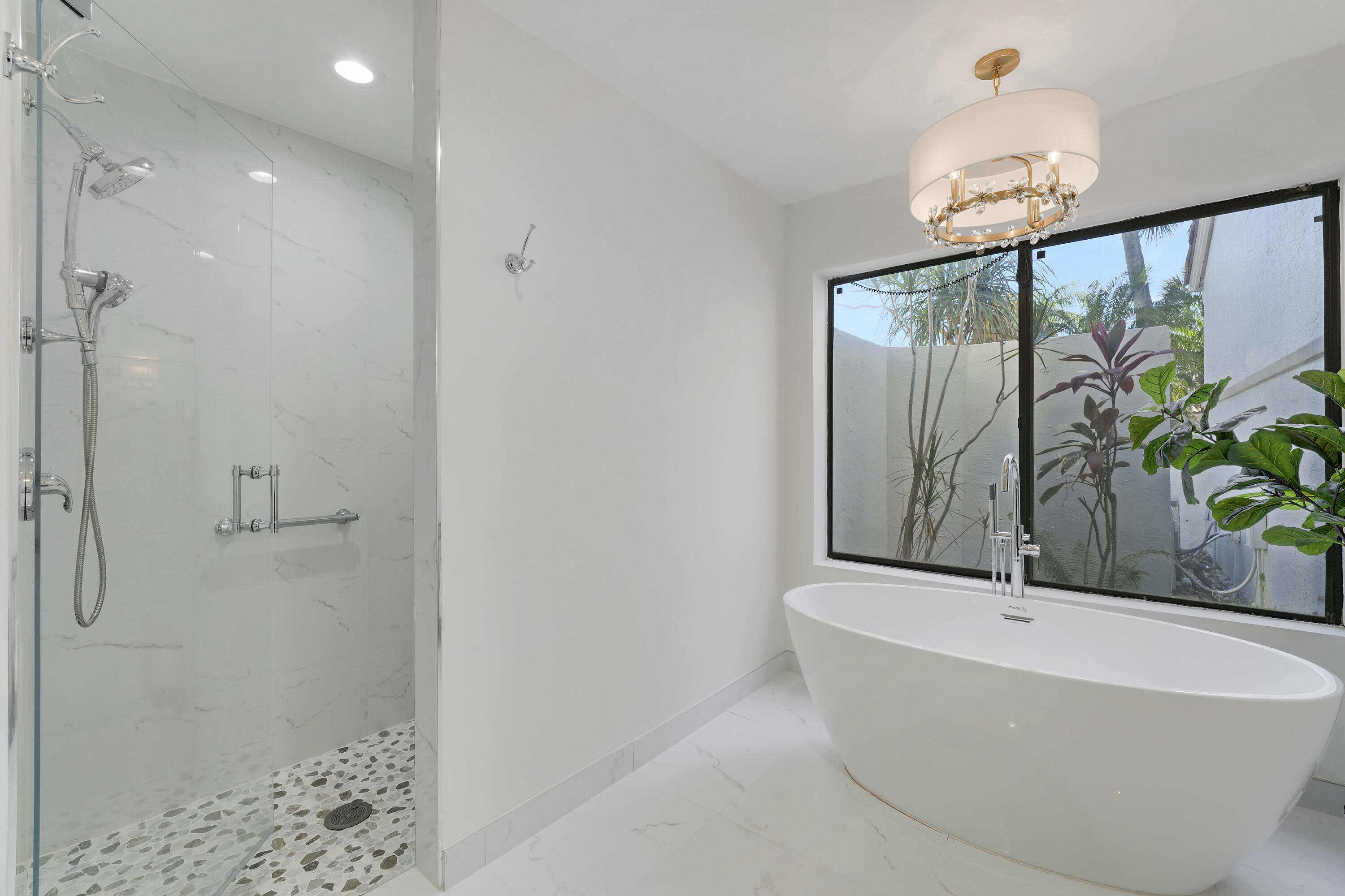 22508 Caravelle Circle, Unit 22508 Boca Raton, FL 33433 - Photo 27 of 46 Primary-5