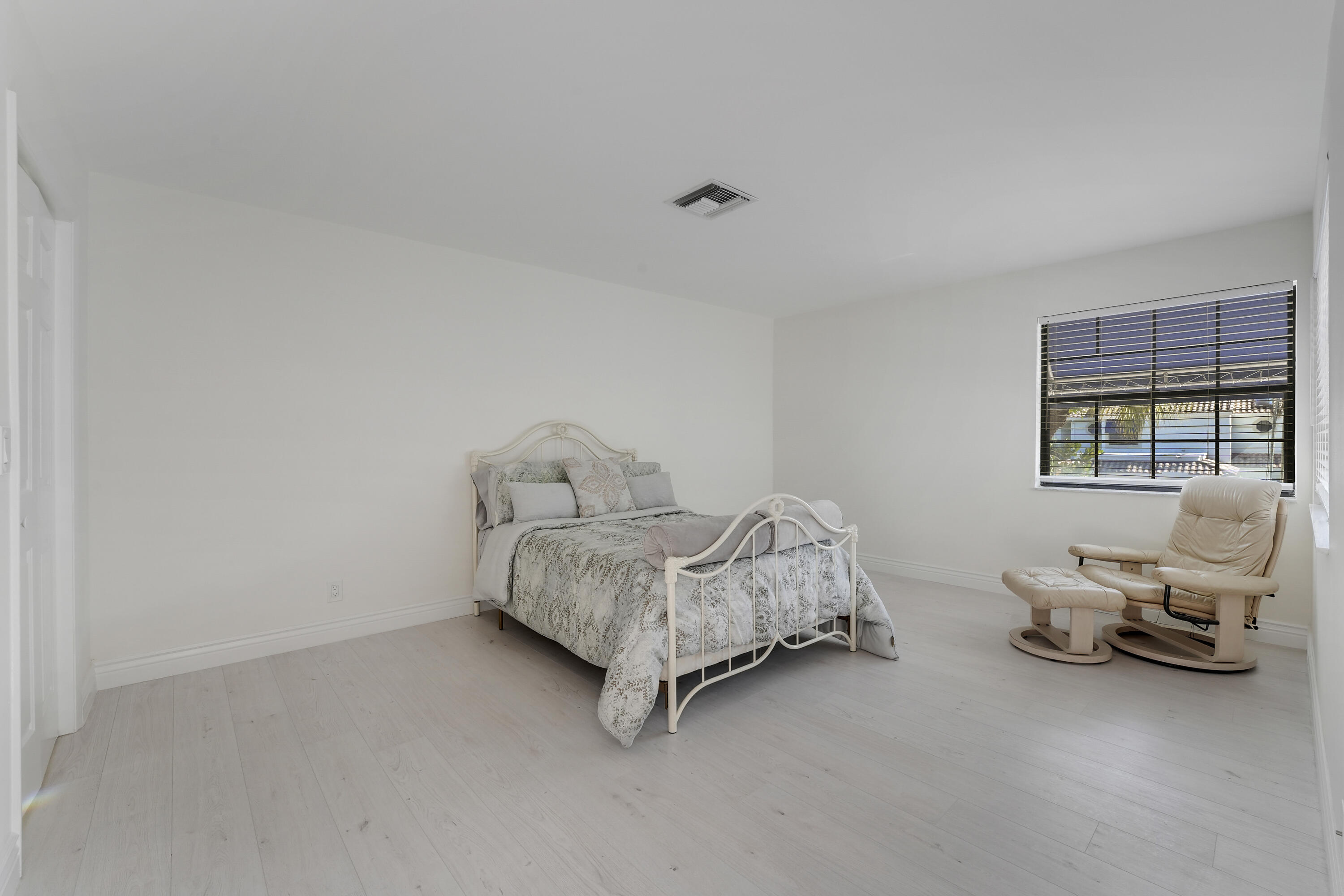 22508 Caravelle Circle, Unit 22508 Boca Raton, FL 33433 - Photo 29 of 46 Guest
